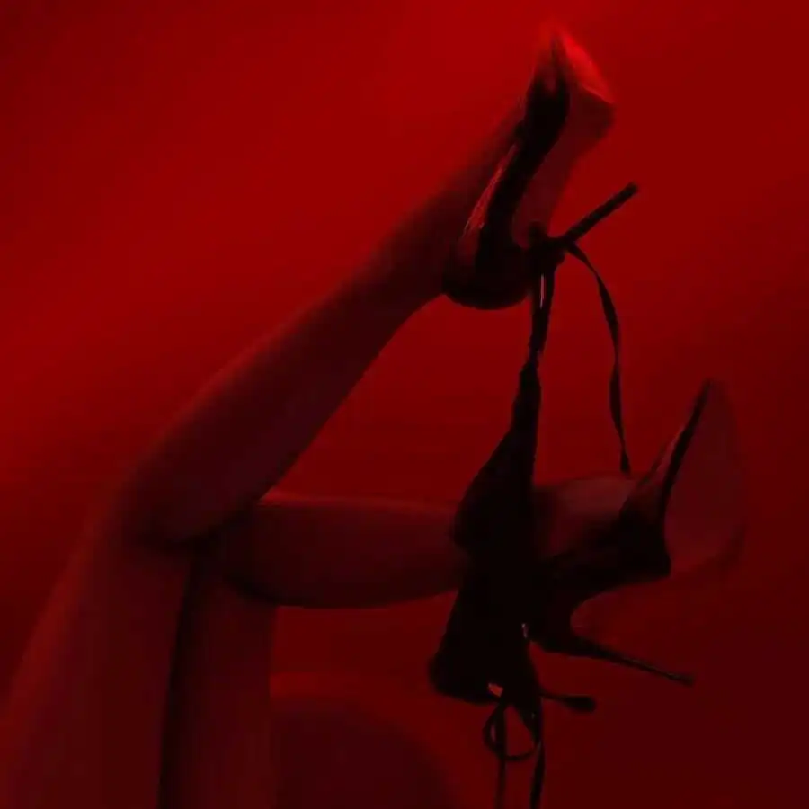 掌握spank艺术:BDSM界的惩罚与快感探索 一